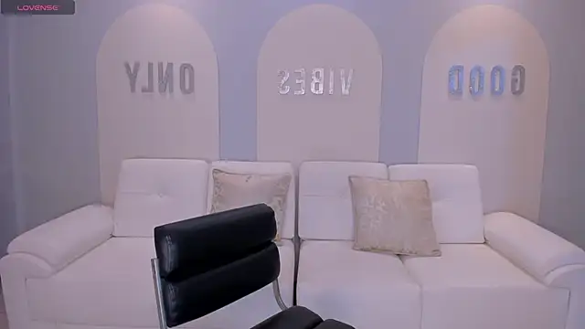 SunnyRivers online show from 10/24/25, 03:52