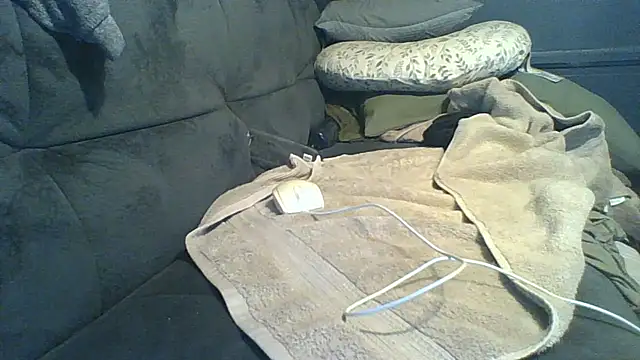 carlosxxx213 online show from 06/08/26, 07:36