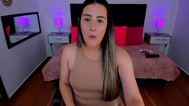 Hanna86 online show from 10/08/25, 08:28