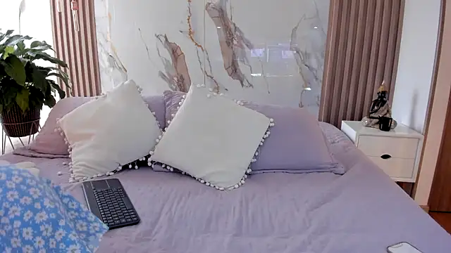 dara   online show from 03/29/26, 07:47