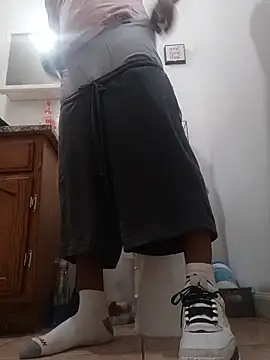 Snapshot of Annonymous607 chatting on 11/22/25, 08:41 Annonymous607 online show from 11/22/25, 08:41