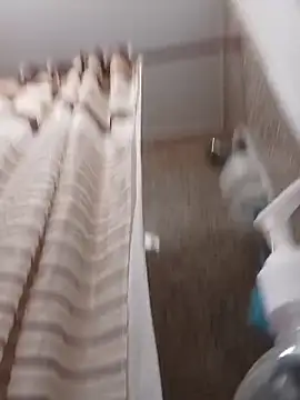 Snapshot of Annonymous607 chatting on 11/23/25, 10:26 Annonymous607 online show from 11/23/25, 10:26