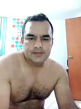 Snapshot of Angeelus2 chatting on 12/19/24, 03:30 Angeelus2 online show from 12/19/24, 03:30