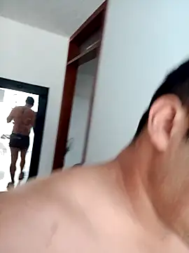 Snapshot of Angeelus2 chatting on 12/21/24, 04:36 Angeelus2 online show from 12/21/24, 04:36