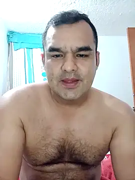 Snapshot of Angeelus2 chatting on 02/06/25, 11:04 Angeelus2 online show from 02/06/25, 11:04