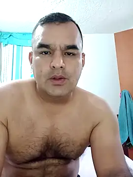 Snapshot of Angeelus2 chatting on 02/13/25, 04:28 Angeelus2 online show from 02/13/25, 04:28