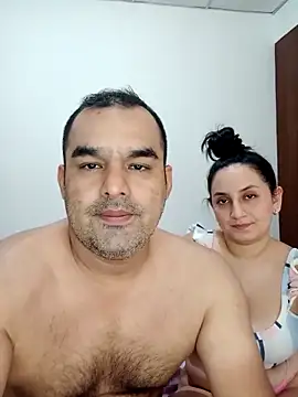 Snapshot of Angeelus2 chatting on 09/21/25, 04:52 Angeelus2 online show from 09/21/25, 04:52