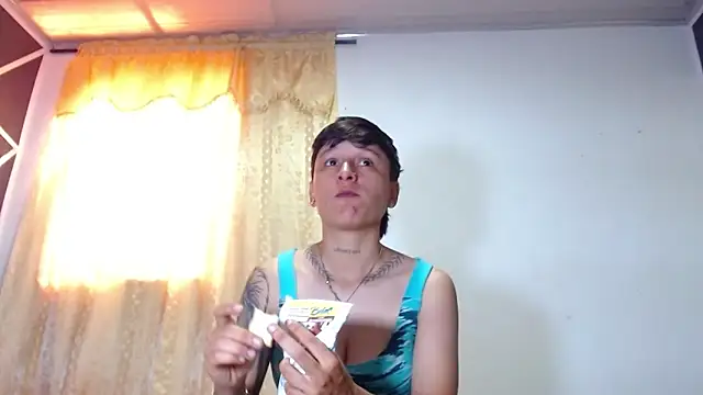 Snapshot of Tamarahryan chatting on 03/19/25, 02:13 Tamarahryan online show from 03/19/25, 02:13