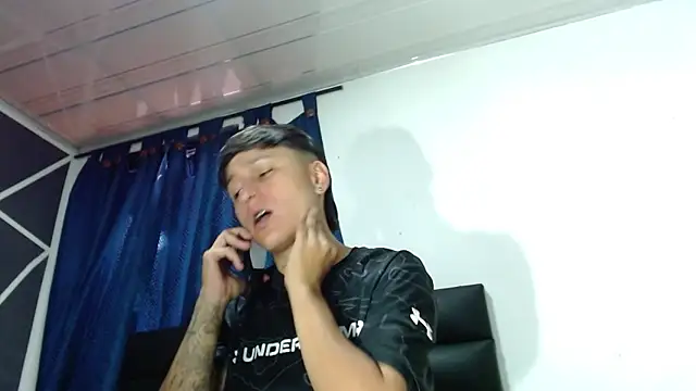 Snapshot of Tamarahryan chatting on 10/07/25, 01:19 Tamarahryan online show from 10/07/25, 01:19