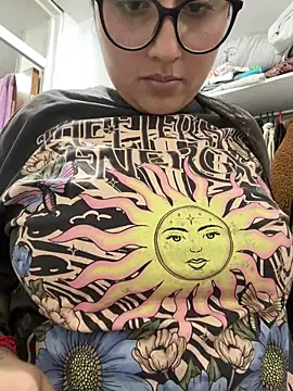 croftsmila online show from 01/31/26, 11:47