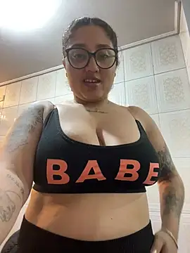 croftsmila online show from 04/17/26, 12:13