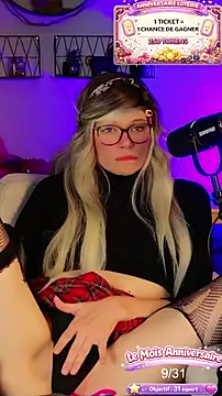 Kittychatte online show from 04/13/26, 07:30