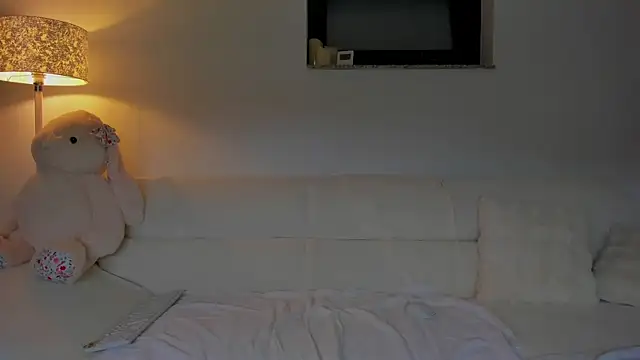 bellahot77 online show from 07/22/26, 12:08