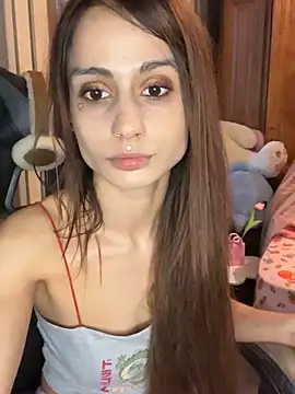 LaPetitechienne1 online show from 01/28/25, 03:35