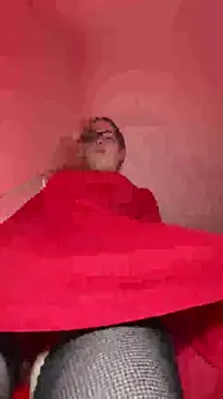 Snapshot of KissMissAngela chatting on 01/10/26, 11:01 KissMissAngela online show from 01/10/26, 11:01