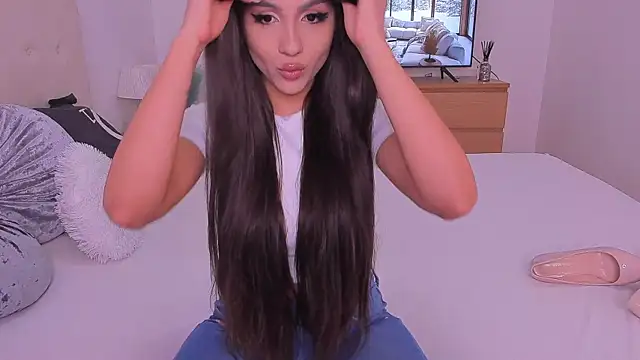 Snapshot of Your_Girl69XXX chatting on 01/24/25, 10:51 Your Girl69XXX online show from 01/24/25, 10:51