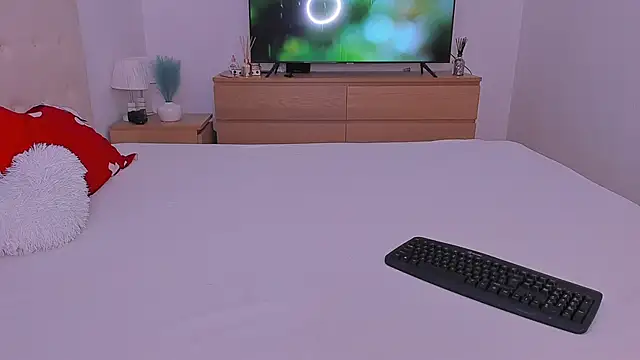 Snapshot of Your_Girl69XXX chatting on 01/27/25, 10:49 Your Girl69XXX online show from 01/27/25, 10:49