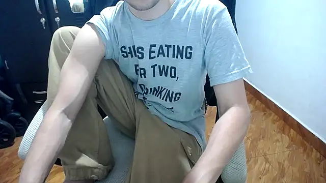 Snapshot of SexAegons chatting on 02/15/25, 04:03 SexAegons online show from 02/15/25, 04:03