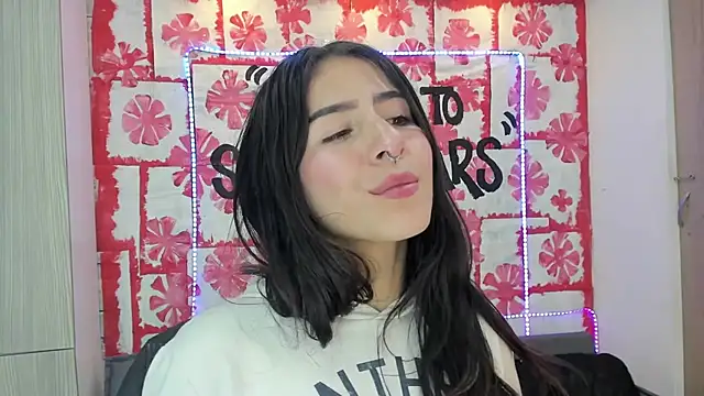 Mhelanny2 online show from 03/05/25, 11:06