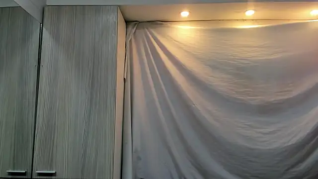 Mhelanny2 online show from 03/13/26, 09:54