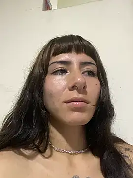 Mhelanny2 online show from 05/18/26, 04:07