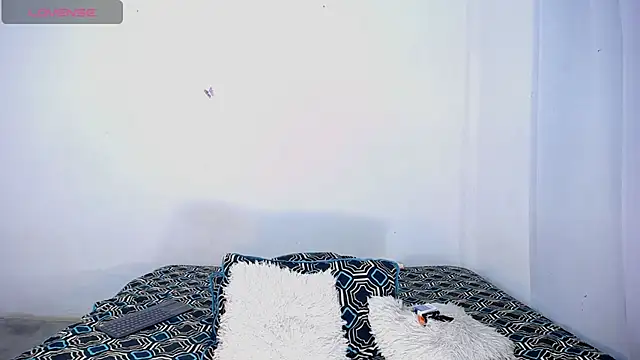 MIA luxce29 online show from 05/08/26, 02:17