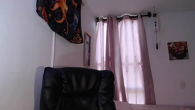 Snapshot of agatha_ink3 chatting on 08/02/26, 09:35 agatha ink3 online show from 08/02/26, 09:35