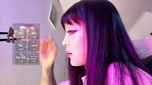 Persia 09 online show from 11/14/25, 02:21