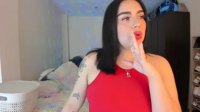 Snapshot of rosalie_lust chatting on 03/11/25, 08:09 rosalie lust online show from 03/11/25, 08:09