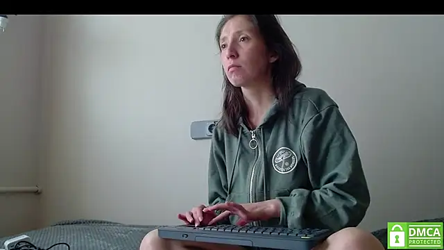 Sophi Cute online show from 09/30/25, 10:42