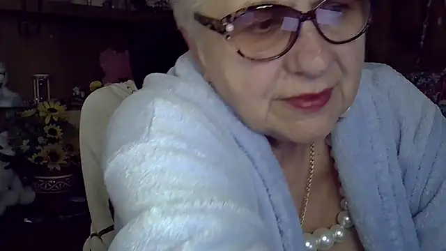 SweetCherry27 online show from 10/27/25, 05:17