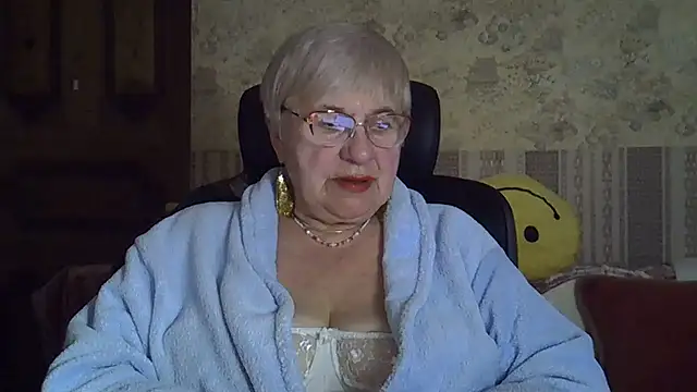 Snapshot of SweetCherry27 chatting on 05/03/26, 05:30 SweetCherry27 online show from 05/03/26, 05:30