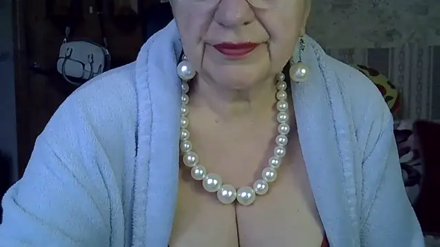Snapshot of SweetCherry27 chatting on 05/10/26, 04:06 SweetCherry27 online show from 05/10/26, 04:06