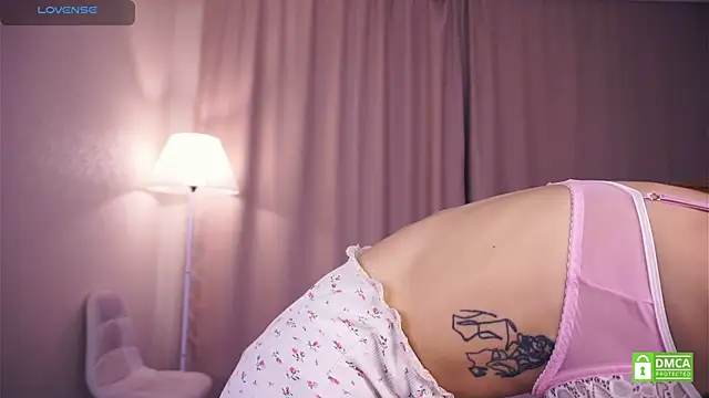 Snapshot of SofyBruno chatting on 10/05/25, 06:34 SofyBruno online show from 10/05/25, 06:34