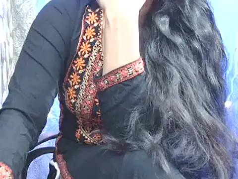 Supriya201 online show from 01/06/25, 04:23