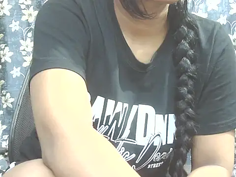 Supriya201 online show from 07/03/26, 02:34