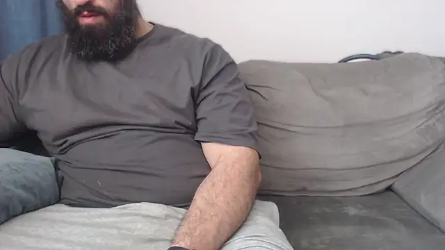 hugemachohandsome online show from 03/12/26, 11:27