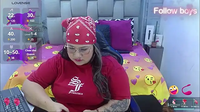 evelin zaens online show from 02/11/26, 04:17