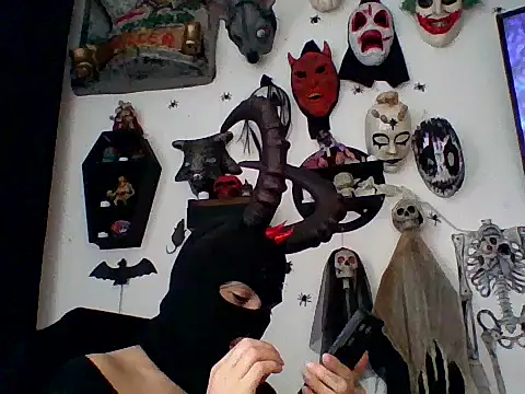 FeticheMacabre online show from 12/19/25, 06:04