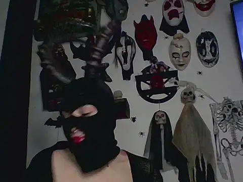 FeticheMacabre online show from 01/10/26, 05:53