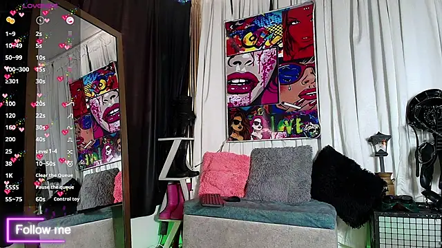 LatexDevil Blondie online show from 02/25/25, 05:58