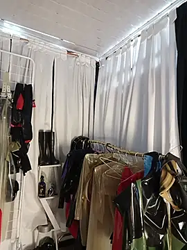 LatexDevil Blondie online show from 06/06/26, 09:30