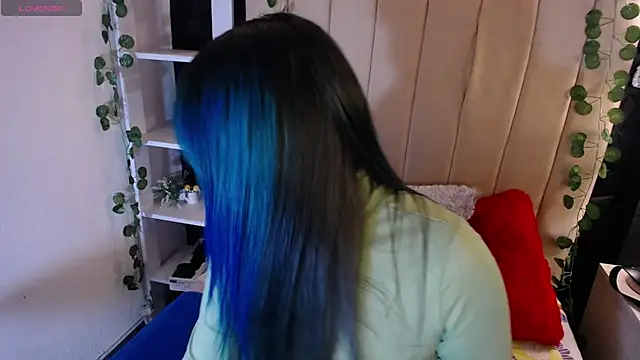 alicia moom online show from 03/11/25, 07:58