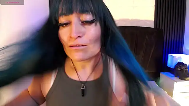 alicia moom online show from 02/09/26, 07:51