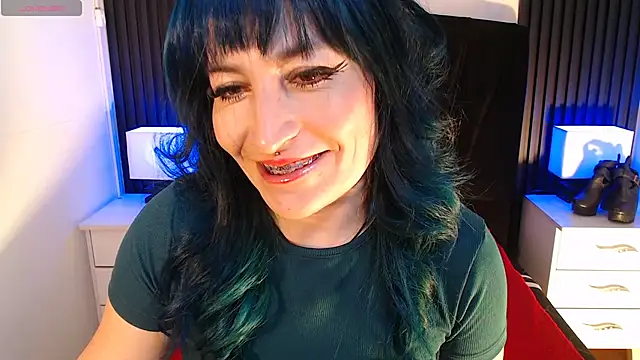 alicia moom online show from 07/11/26, 07:38