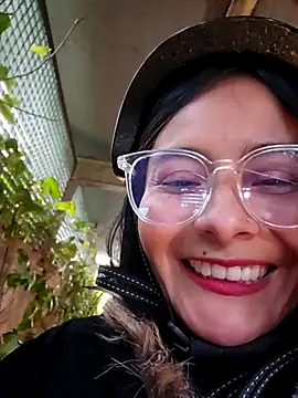 bellapaty online show from 02/09/25, 04:40