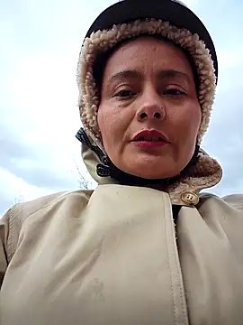 bellapaty online show from 03/20/25, 03:14