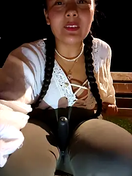 bellapaty online show from 09/19/25, 07:47