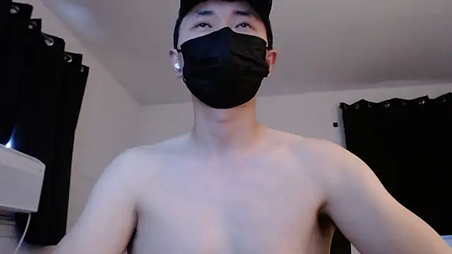 twbobo00715 online show from 10/27/25, 09:19