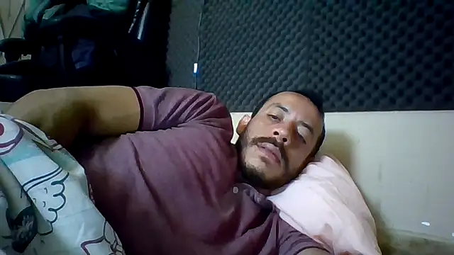 MachoScorpionCaralho online show from 04/28/26, 12:21